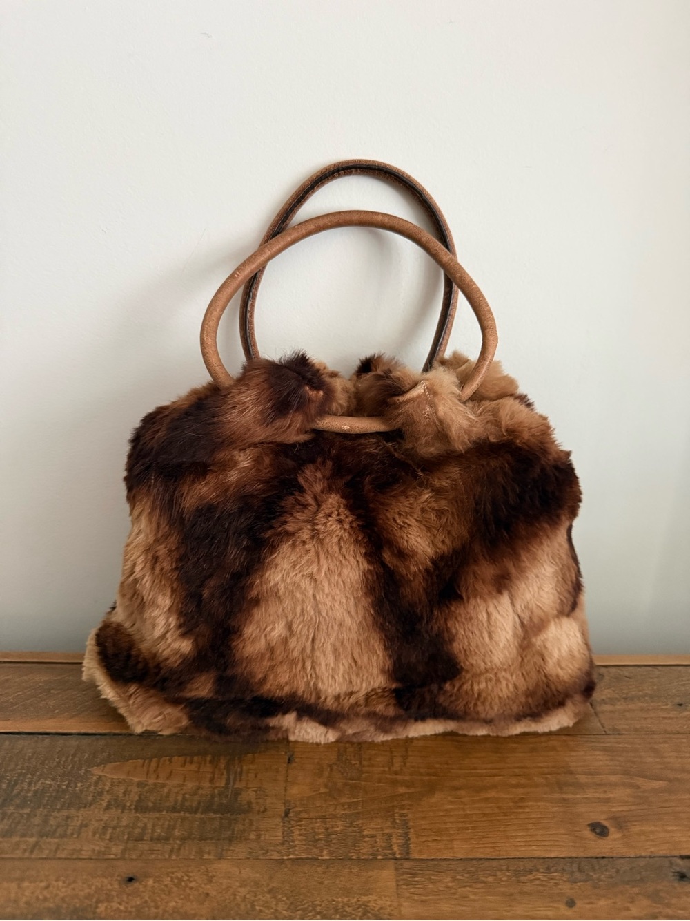 Hype Genuine Rabbit Fur Purse Leather Round